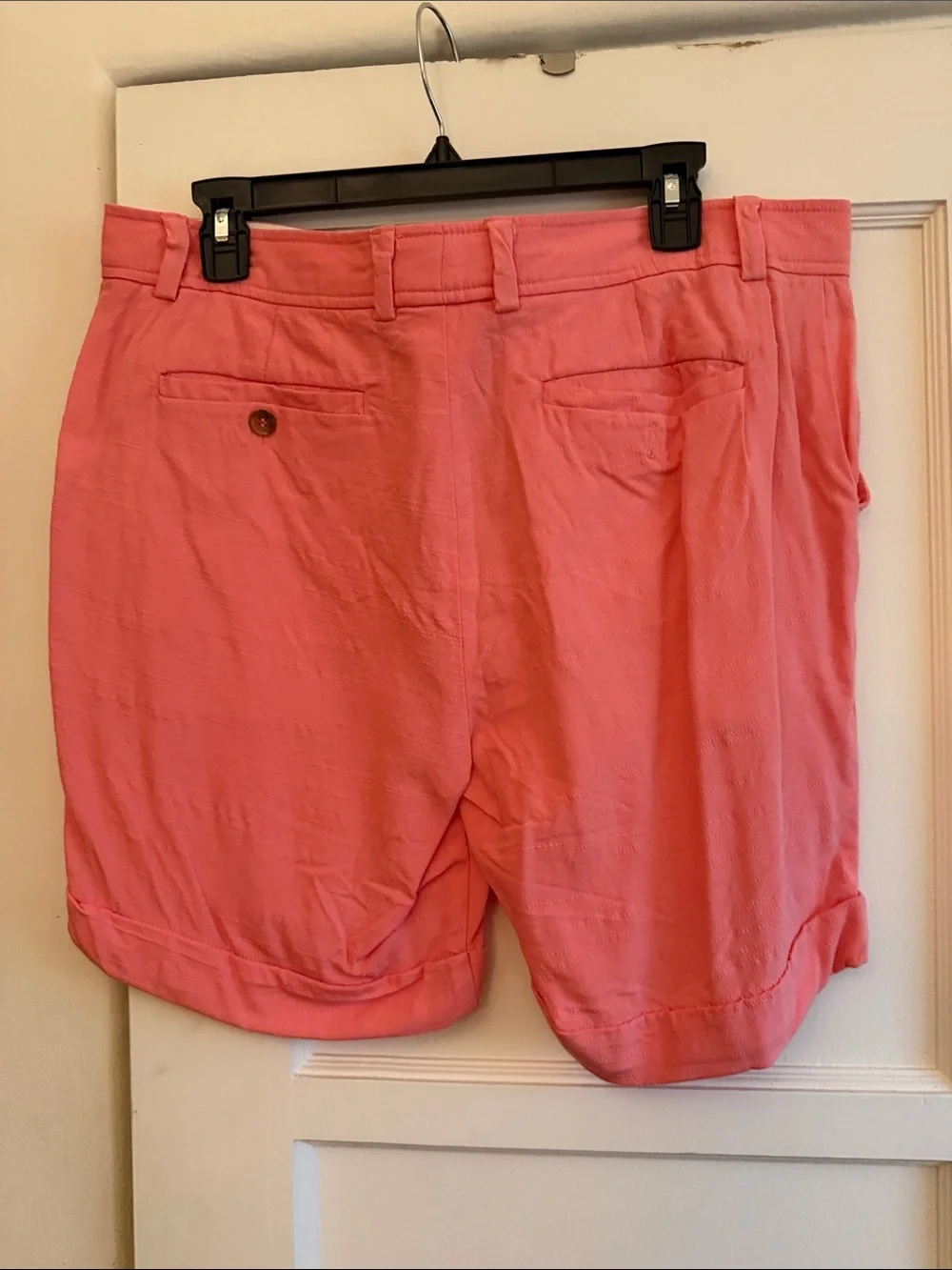 Men’s Coral Belted Casual Shorts